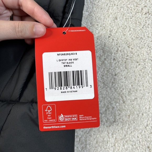 The North Face Vest‎ Women's Small Everyday Insulated Puffer Company Logo NWT - Picture 4 of 9